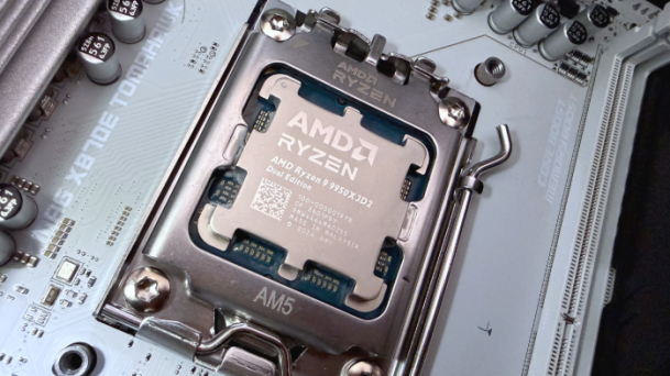 Đánh Giá Ryzen™ 9 9950X3D2 & Radeon™ RX 9070 XT 16GB: Cỗ Máy Thống Trị Kỷ Nguyên Trí Tuệ Nhân Tạo Và Gaming